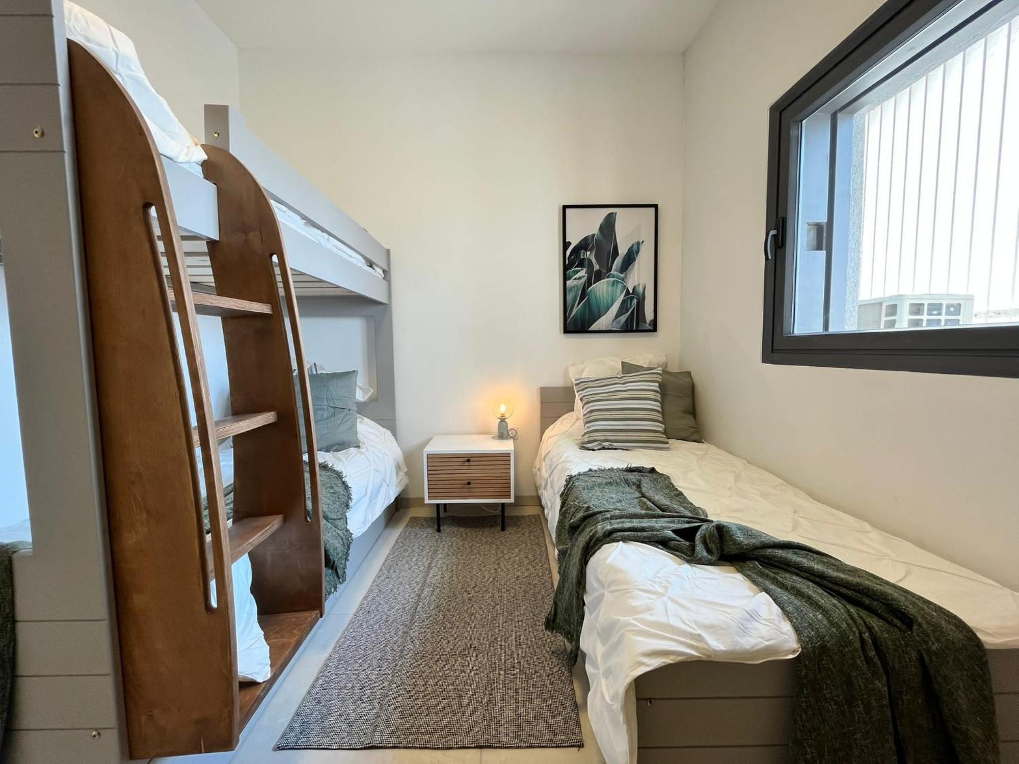 New Luxuries 3 Bedroom Apartment In J Tower Иерусалим Экстерьер фото